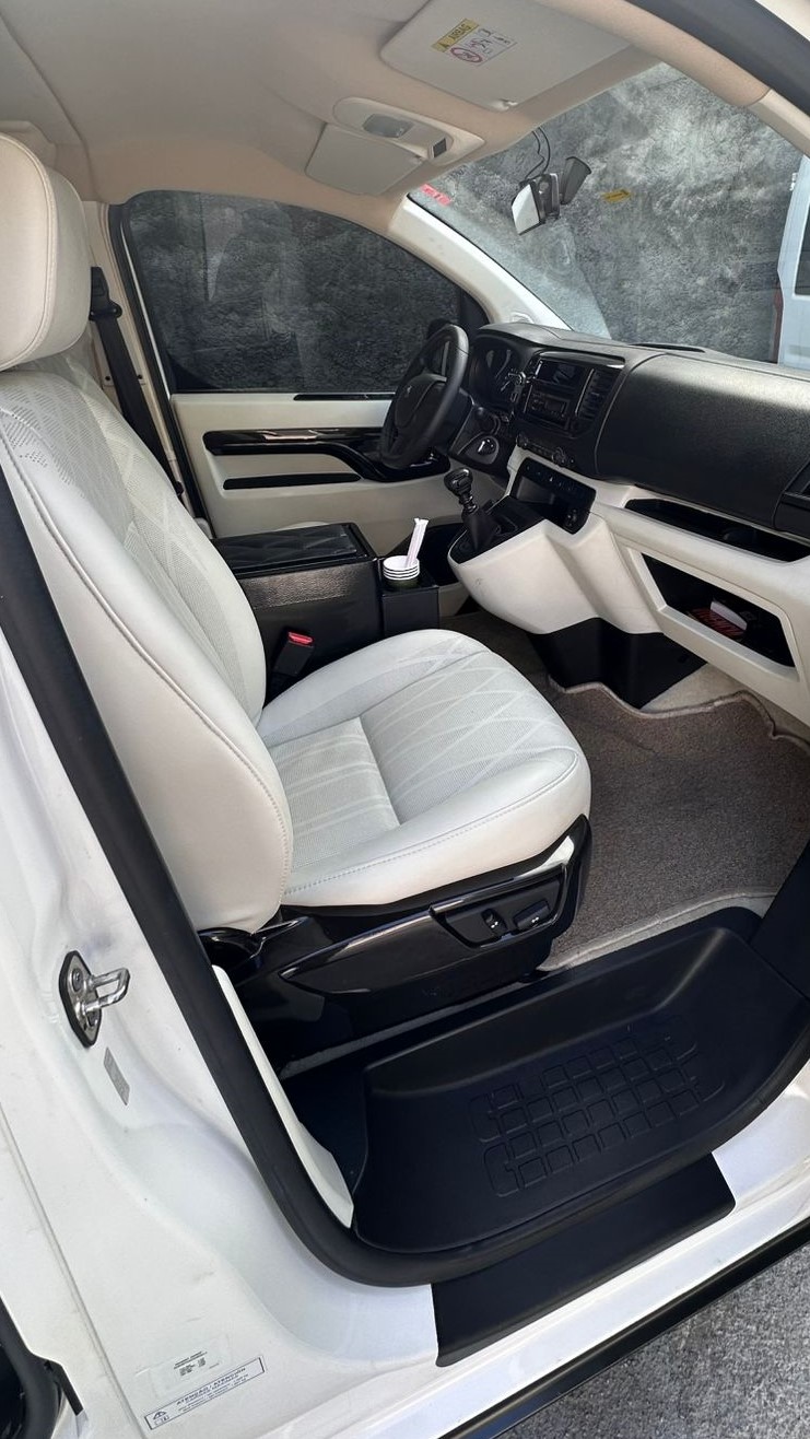 Banco dianteiro de couro da mini van executiva